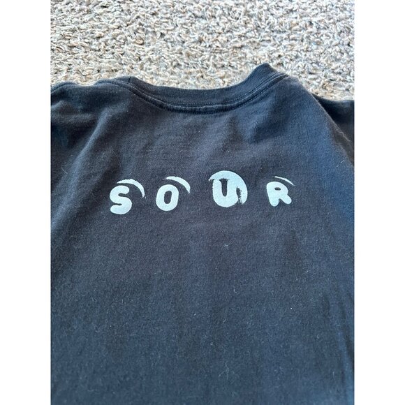 OLIVIA RODRIGO "SOUR" Black Tour T-shirt SIZE LARGE - Picture 5 of 5
